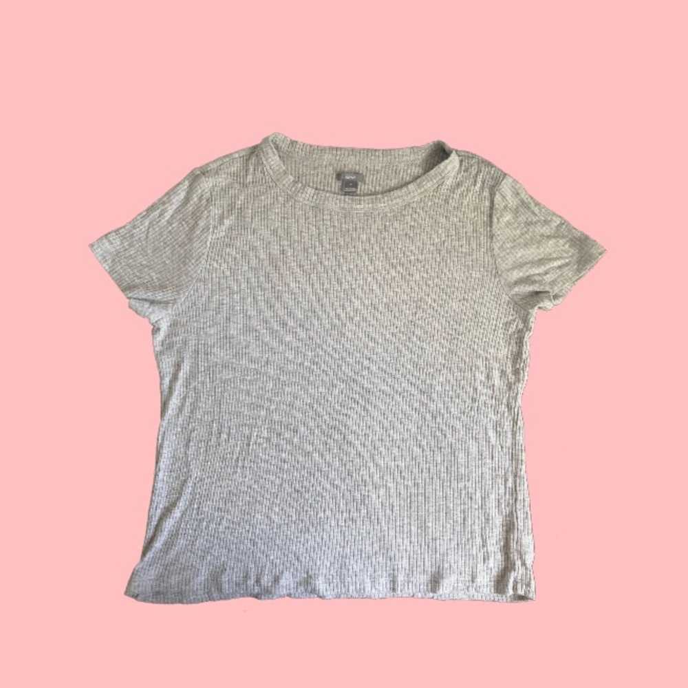 Simple Grey Aerie Short Sleeve Top